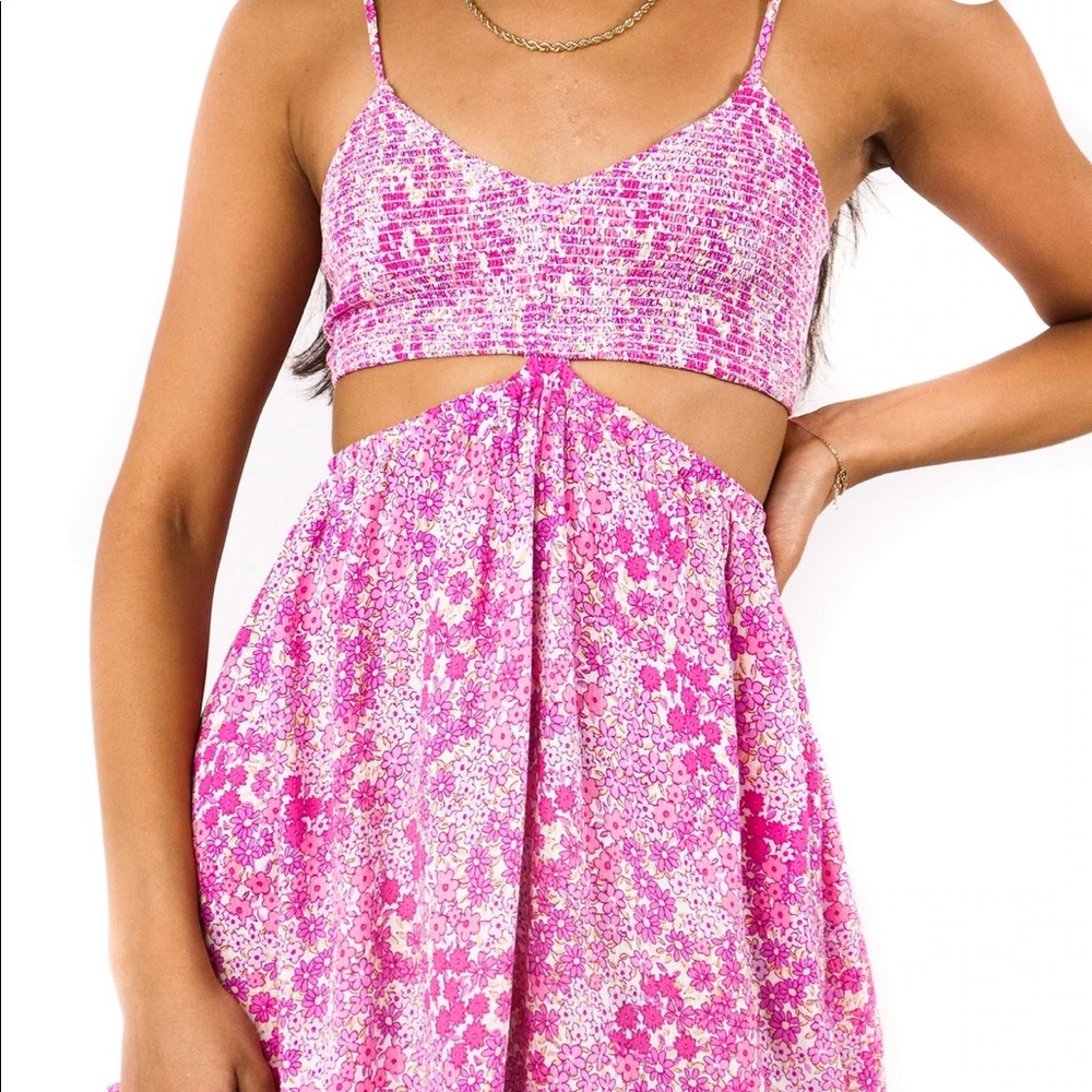 Romance in Paradise dress from Grey Bandit, sold out in all sizes online!!